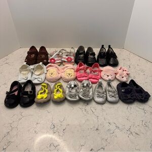 13 Pair Baby Girl Shoe Lot Sizes 0-3 Gap Old Navy Carters Vintage Winnie Pooh